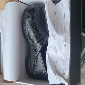 Bnwb Dansko Professional Tooled Shoes